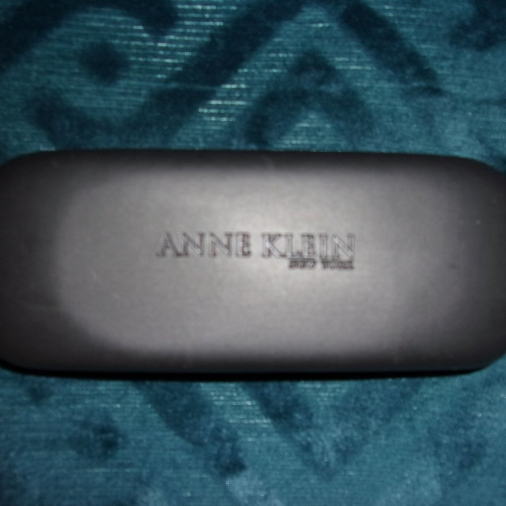 Anne Klein Eyeglass Case